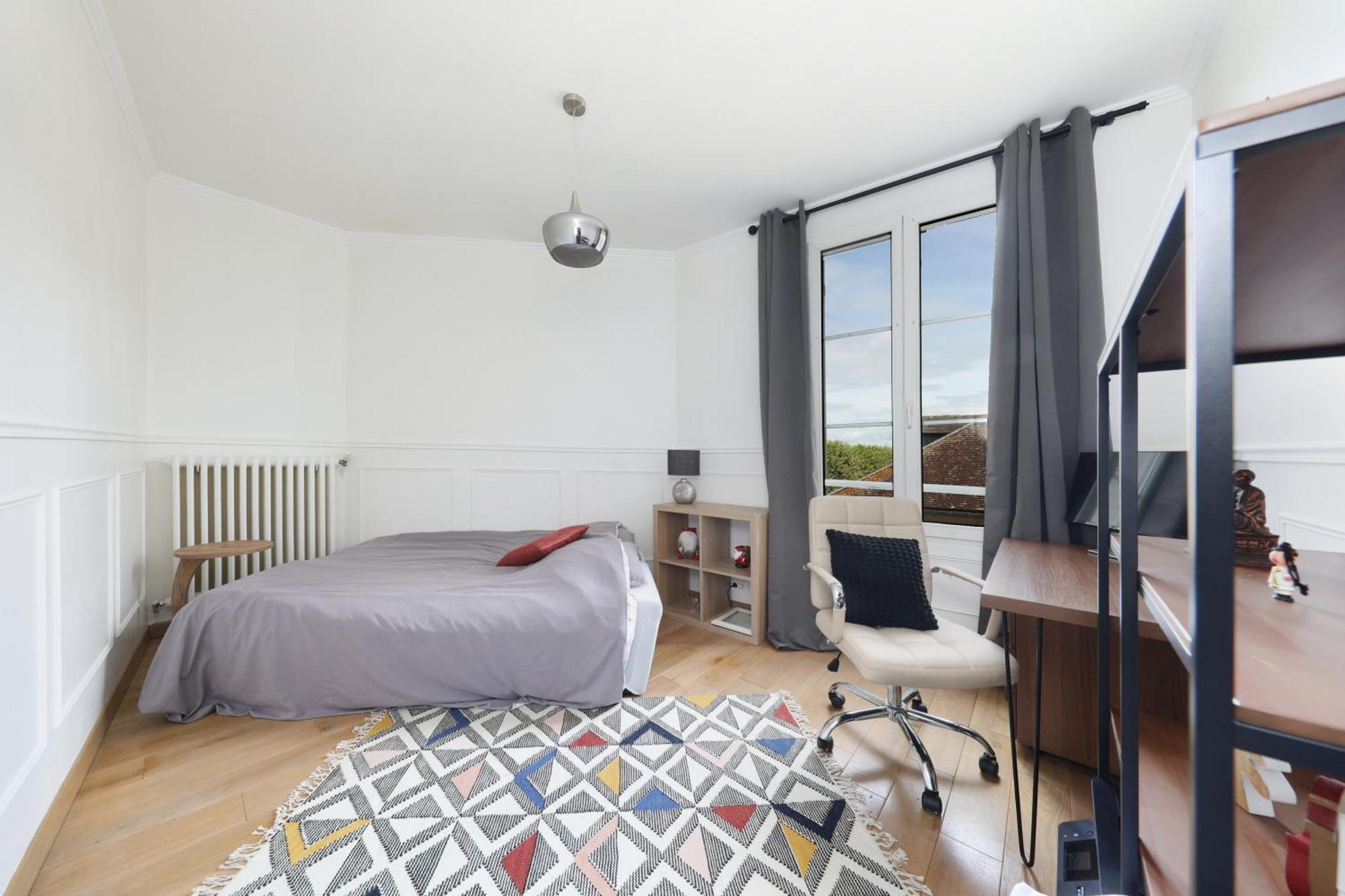 Charmant Appartement Dans Le Centre Ville, A 2 Minutes Du Palais Compiègne Exterior foto